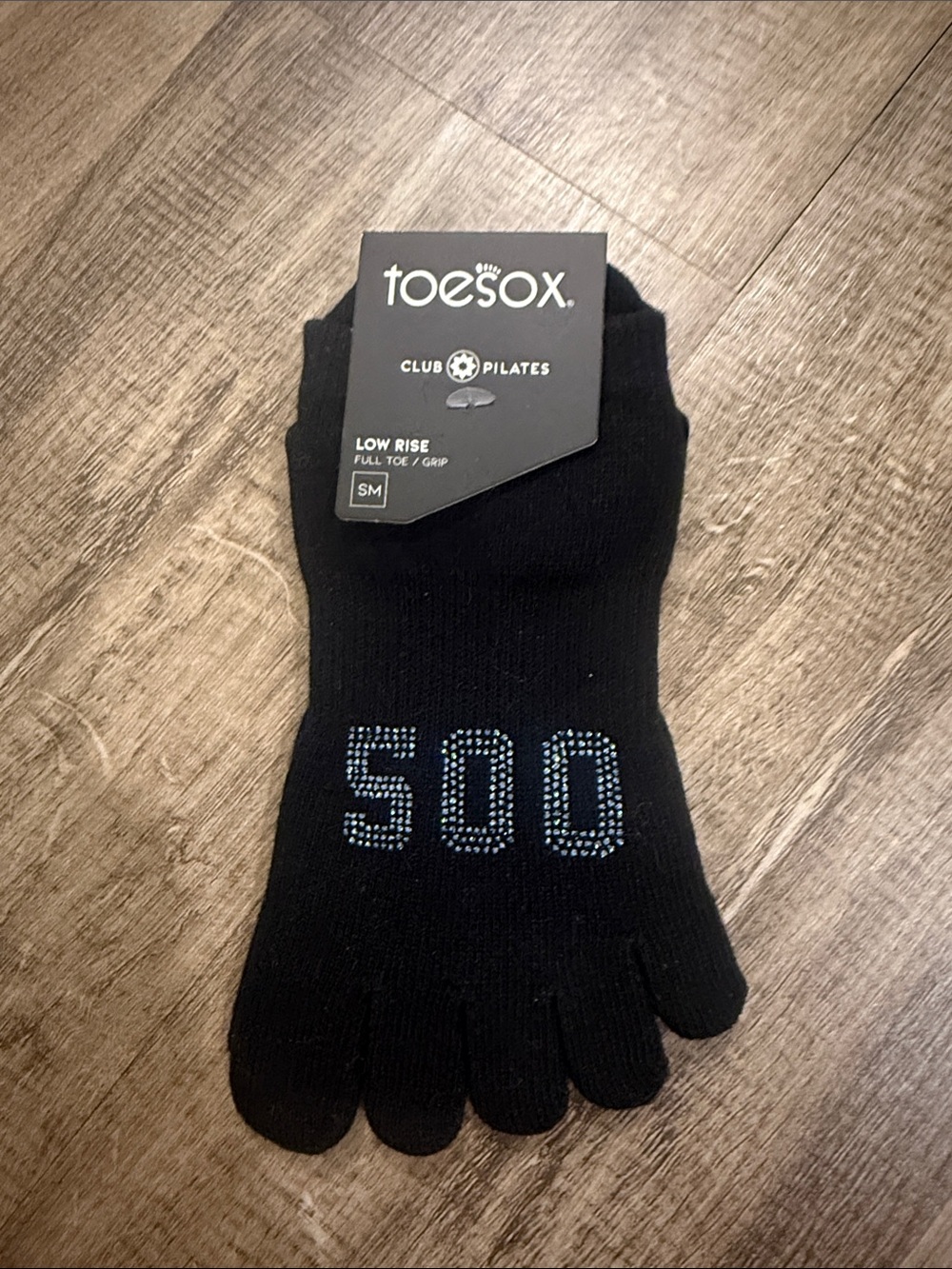 NWT toesox Low Rise Full Toe Grip Socks - club Pilates 500 class size small